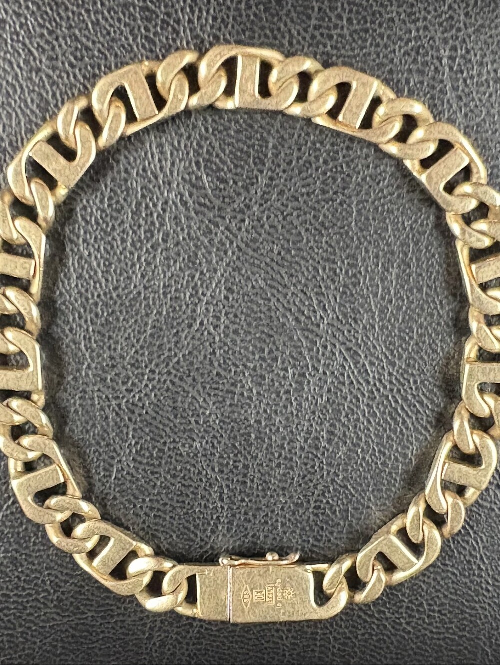 Gold Cuban Link Bracelet 14k Gold Weighs About 36 Grams Solid Gold 100% Real